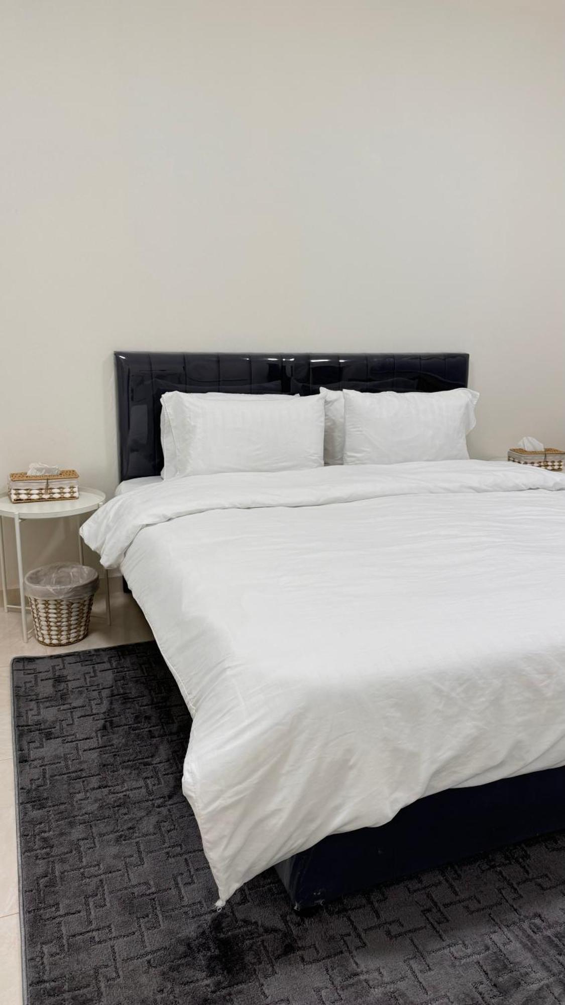Villa Chic 3-br Tala Almajd In Upscale District Alnahdah Family Only